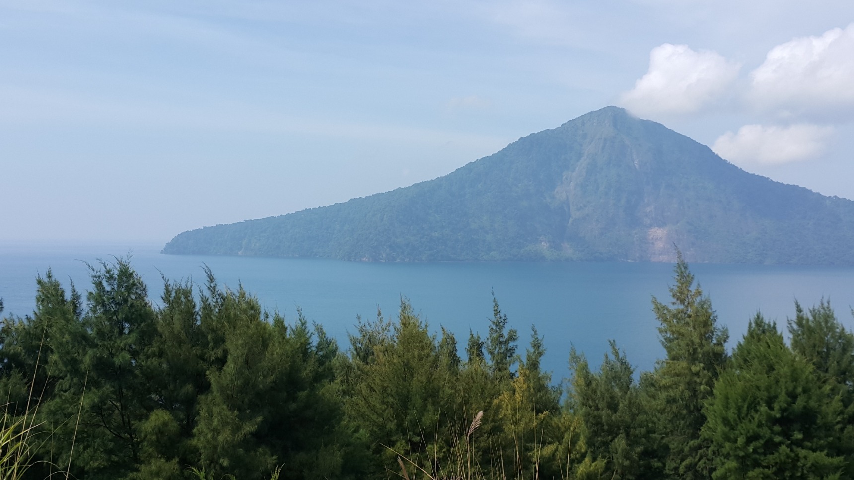 Île de Krakatau, détroit de Sunda, province de Lampung